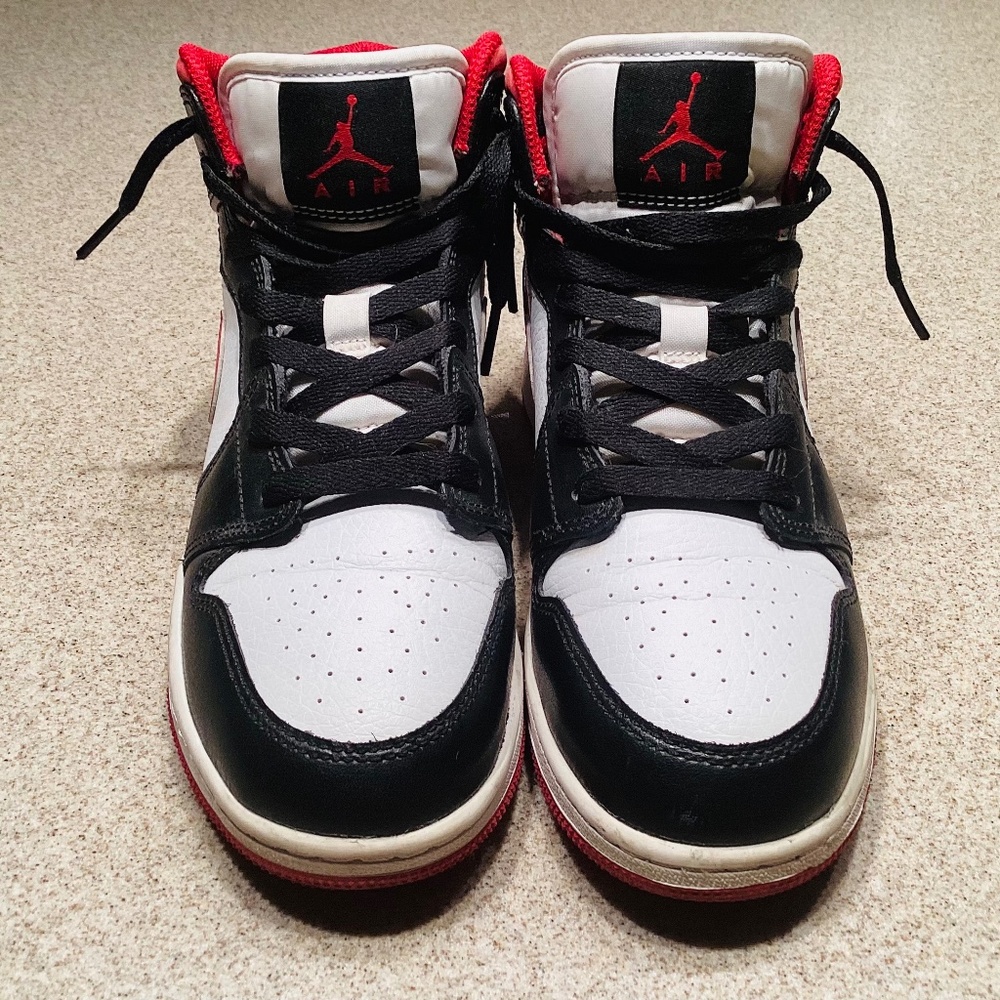 Nike Air Jordan 1